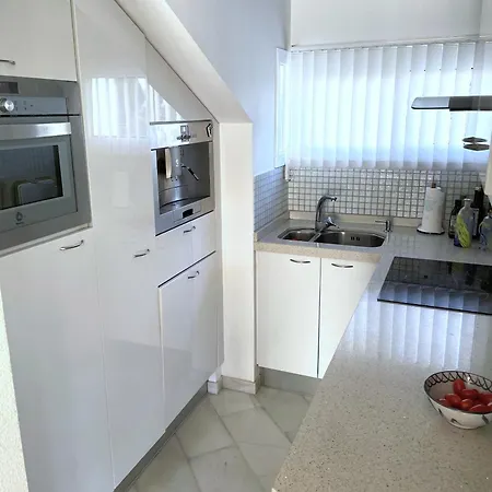 E04 Jardines 1 - Appartement *