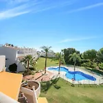 E04 Jardines 1 - *