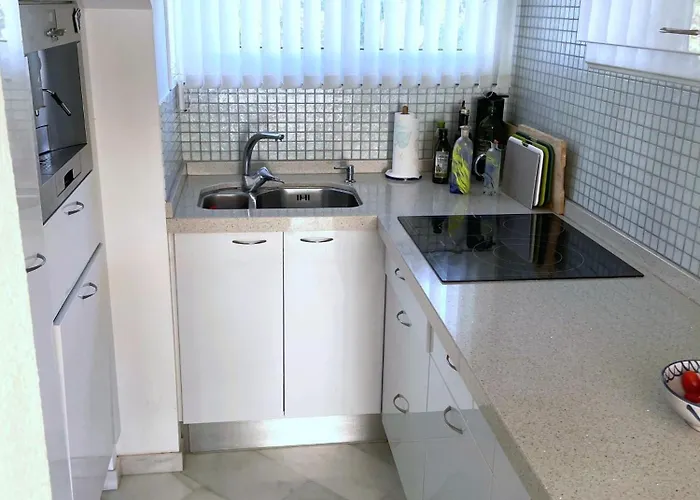 E04 Jardines 1 - Lägenhet *